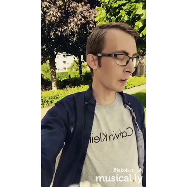 #Denmark #Transitioner #FeatureMe #TobiasTKB #dansk #danish #dk #TidenFlyver @musical.lynordic (made by @ jakob.m_dk with @musical.ly) ♬ Tiden Flyver - Tobias TKB. #musicallyapp #TobiasTKB #TidenFlyver #music #musicvideo #musical #musica #followme #bestoftheday #instadaily - Ilham Ade Saputra 🔐 (@jakob.m_dk)