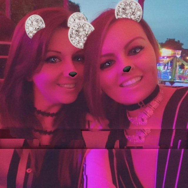 Big kids on the waltzers 😂 #fridaynight #funfair #nevergrowup 😝 - T I F F A N Y ❤ (@rachaelanne94x)