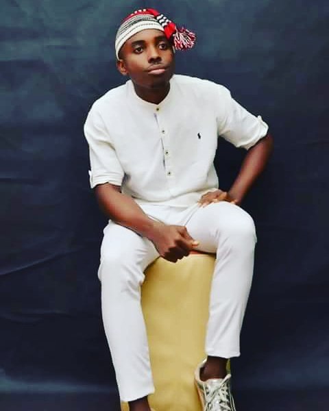 With Heart full of Joy we the entire Staff of #New #Moni #Event #World join in celebrating with Co Comic Actor and a Comedian #Mc #Onachi as he remember his Womb Escape...
Mc Onachi is Plus 1....
Friends let's wish him wellllllll.... #Happy #Birthday #McOnachi... One Love - Альбомы Блокноты Папки Обложки (@dj_youngest_)