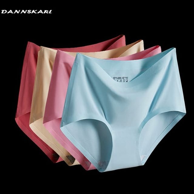Cool Silk Panties $ 15.00 and FREE Shipping #lizziesbazaar.com.au@lizziesbazaar#Accessories#Bottoms#Dresses#HairExtensions#HangersOrganizers#HealthBeauty#Jewellery#PlusSize#Stationary#Tops#TravelLuggage#Watches#Discount#FreeShipping#Worldwide 
Tag a friend who would love this! - My Curvy Life (@lizziesbazaar)
