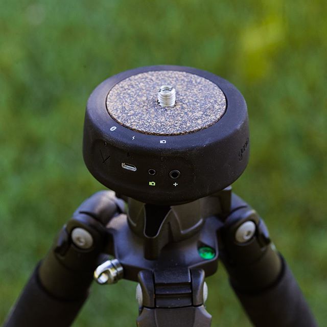 Our @syrp_ Genie Mini review is up. Click the link in our profile to check it out. This hockey puck sized device is packed fills of great features, and can be controlled via a great smartphone app. ?
?
?
?
?
#thebrotographer #brotographer #photogear #sony #sonygear #a7rii #camera #sonya7rii #timelapse #syrp #cameragear #syrpgenie #geniemini #syrpgeniemini  #a7sii #motioncontrol #sonyalpha #photographygear #sonya7sii #youtuber #zeiss #gear #videographer #zeissbatis25mm #a6500 #a6300 #yougottabekittingme - LunarFilmesHD (@the_brotographer)