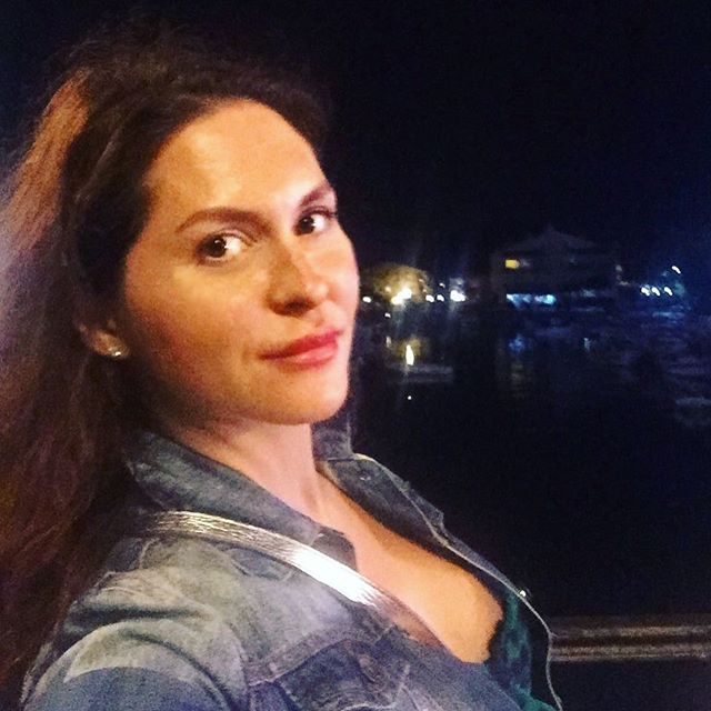 🌴✌🏾💋Холодное лето 2017 #sayhi #dress #marina#port#yachts #yachting#sea#seaside#seashore#summer2017 - Вязаные купальники! (@shotocan)
