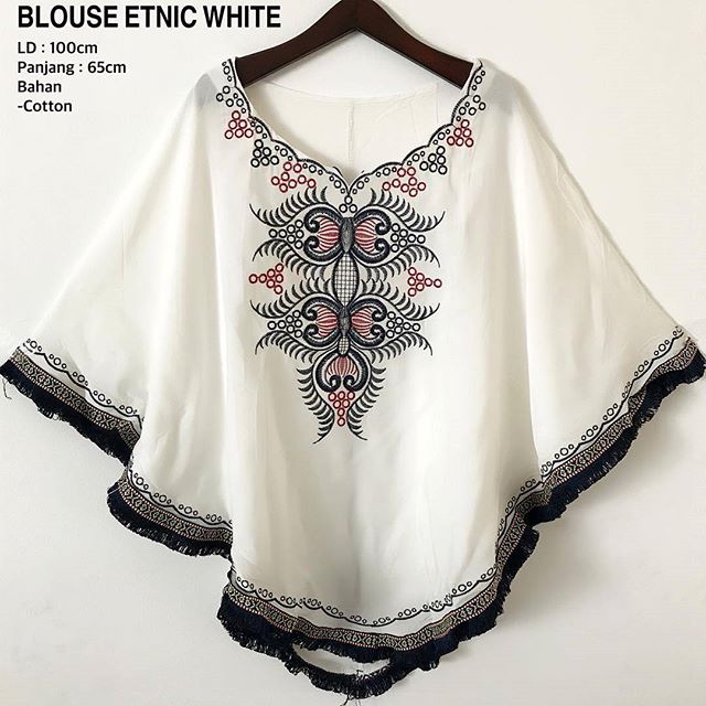 Blouse Etnic
Harga @160k
Untuk info dan pemesanan
📩 WA : 085718985515
.
.
#bajuwanita #bajumurah #blouse #blousemurah #fashionwanita #fashionwanitamurah #bajucewemurah #bajucewe #olshopjakarta #millicent #stripemurah #koleksiwanita #longshirt #koleksibajumurah #bomberjacket  #bombermurah #koleksibajuwanita #fashioncantik #overalls #blousecantikmurah - BLOUSE MURAH RM20 (@millicent_clothes)