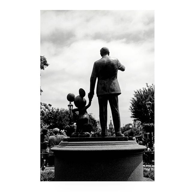 #future #disney #Disneyland #mouse #mickeymouse #startswithamouse #tothefuture #keepyouyoung #keepgoing #happiestplaceonearth - The Happiest Fitness Co (@relative_viewpoint)
