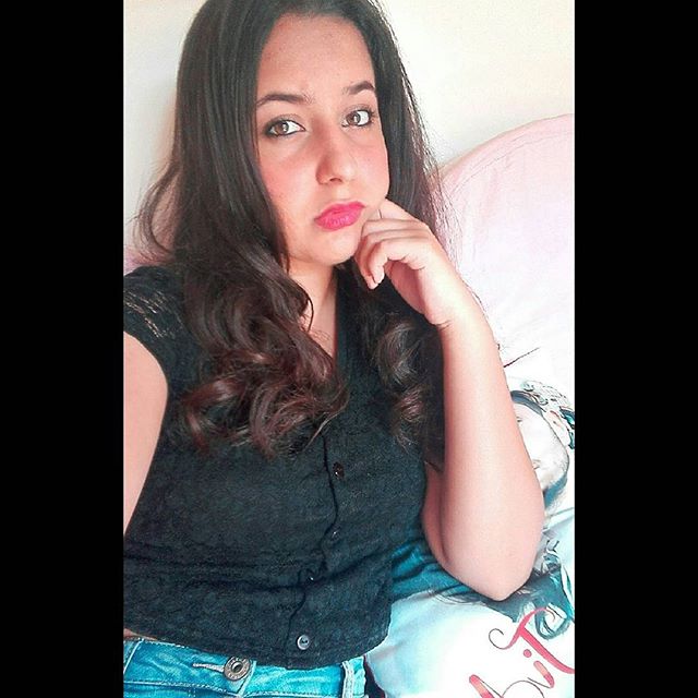 Scocciata!😴😆❤
#50likes #100likes #150likes #200likes #like4like #like4likes #like4follow #likeforlike #likeforlikes #likes4likeback #like4likesback #likeforfollowback #me #night #noche #noeffects #lips #business #vscocam  #likeforlikesbackandfollow #likeforlikebackandfallow #sdv #music #photooftheday #20likes #sempreincazzata - Archu (@ilarialanapoletana)