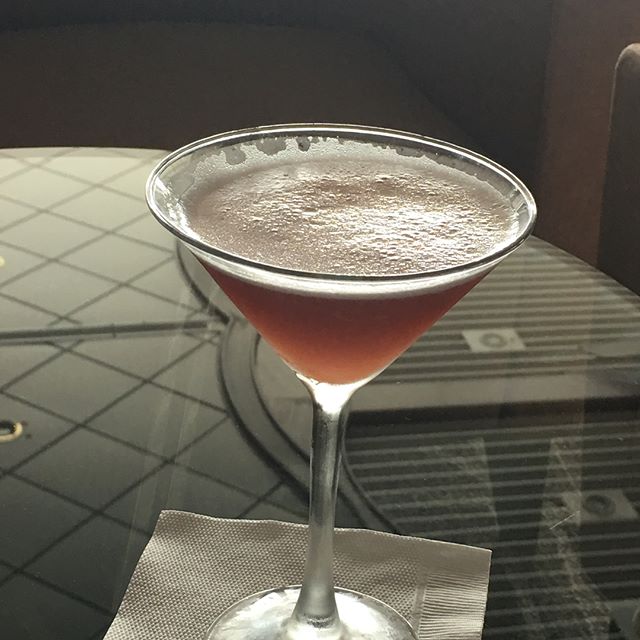 Open bar on the cruise. Let's just say I had like at least 5 drinks a day 😂 and a whole bottle of wine somewhere in the mix #boozecruise #alcohol #vacation #norwegian #cruise #cruiselife - Dżoana Raspberry (@tiff_so_sweet)