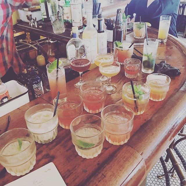 Not to rub it in y'all but this is what a hard day at work for me looks like. New menu rolling out soon!
.
.
.
.
.
#bartenderlife #bartenderproblems #serviceindustry #bartender #mixology #mixologist 
#losangeles #culvercity #palms #cocktails #beverages #RandD #drink #drank #drunk - Achraf Tchorize (@von_yingling)