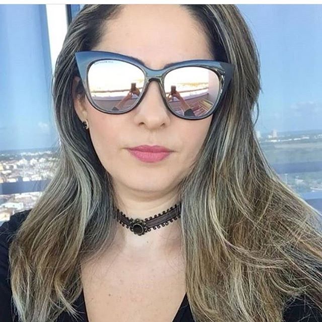 Dita
Primeira linha 🌸
Siga nosso insta ---> @harmonnystore 
Ative ?s notifica�?es e fique por dentro das novidades! 💐
🌹❤️🔝💃 Estamos a mais de 07 anos no mercado buscando o que tem de melhor na moda! ✅Valores diferenciado para atacado (m�nimo de 08 pe�as variadas)
✅Pe�as sob encomenda. Envio pelos Correios ou entrego em m?os em Niter�i (a combinar) i! ✅Para pedidos 50% do valor no dep�sito ou valor integral no cart?o! ✅Pelos Correios envio em 2 dias �teis! Frete por conta do comprador ✅Temos local para retirada e experimentar em Niter�i 
#modarj #entragaparatodoobrasil #fashion #mulheresestilosas #looks #divas #divando #arrasa #arrasansonolook #2017 #like #like4like #follow #follow4follow #harmonnystore #instamoda #fashionista #modafeminina #errrejota #instafashion #fashion #moda #novidade #tendencia #sereismo #exclusiva #farm #farmrio #pe�asunicas #novidadetododia 📲Maiores informa�?es e pedidos atrav�s do nosso Whatsapp 02197103-5069 - Sereia (@harmonnystore)