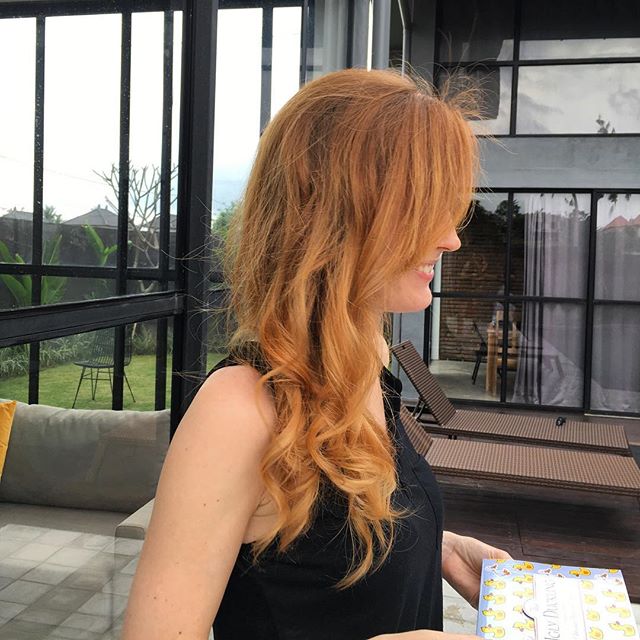 Ouch! Ginger! Smart! French! 
Control your pants, boys🔥
#shakeyourhairbali #hairmaniacs #beyourself - D O M I N I K A 🙋🏼/ 23 / 🏋🏽/🇨🇿 (@shakeyourhairbali)