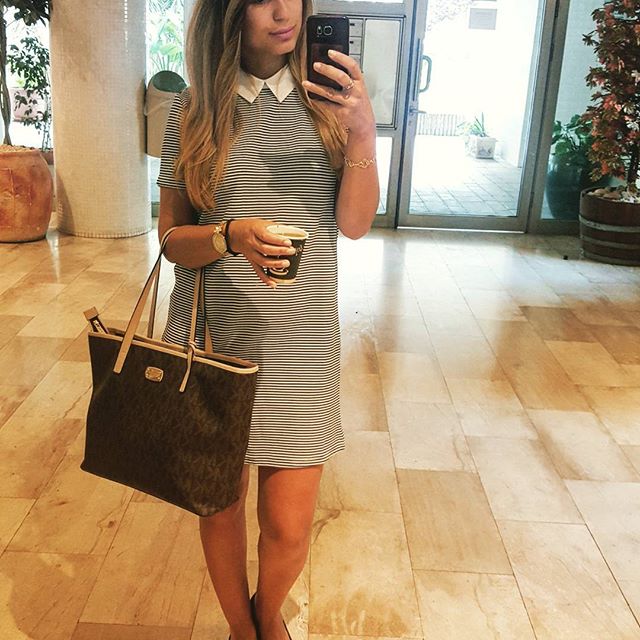 #goodvibes #goodmorning #goodday #michaelkorswatch #michaelkors #student #stripesdress #morningmotivation #שלישיפעמייםכיטוב #dress #mystayle #casualoutfit #casualstyle #follow #coffee #collardress - Elena💝🌟🐬 (@lia0525)