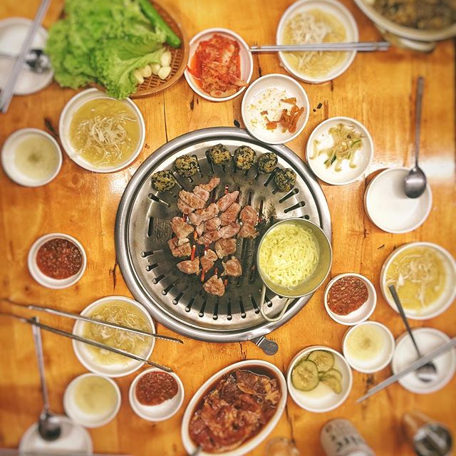 肚子饿了... - Salvo Tinnirello (@hansonlch)