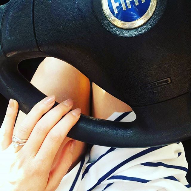 #latergram #car #job #morning #myself #blu #instagirls - b y K P 🌿 (@con_rosie)