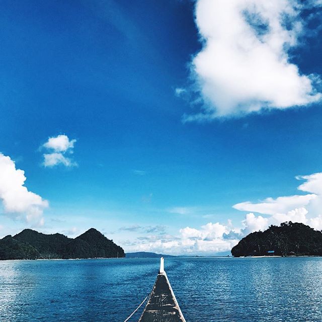 Alright, This is awesome!!! 💪🏼 .
.
.
.
.
.
.
.
.
.
.
.
.
.
.#adventure #sun #summer2017 #cool #siargao #like4like #likeforlike #life #island #islandlife #traveling #travel #sand #beach #travelthought #follow #foto #photo #happiness #awesome #chill #summer - Вязаные купальники! (@kimmpulsive)