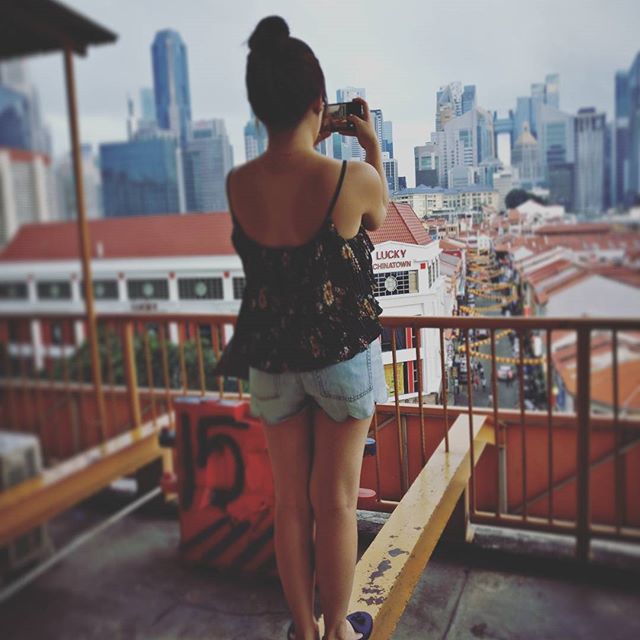 The best view! #aeilovu #chinatown #lepark #peoplesparkcomplex #imsolucky - Dee (@gimtee)
