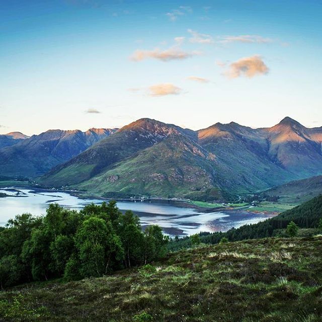 ⛰#shielbridge and the #fivesistersofkintail⛰ #sonyalpha #sonya7r #sony #visitscotland  #lovescotland #scotspirit  #instascotland #sonyimages #sonyalphasclub #rural_love #LoveWilderness #trailmagazine
#splendid_earth #discovery_it  #ig_countryside #MyTiso #EliteKlub #vicivisuals #SonyAlphaTeam #ordnancesurvey #TheGreatOutdoors  #highlandcollective #walkhighlands #mthrworld #splendid_mountains  #ig_europe #discoverearth #scotlandexplore - Alex (@macleodharris)