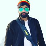 Kalyan Sundaram (@living_in_bubble)