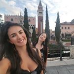 Darlene (@escapeconmama)